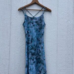 Fashion Bug Blue Floral Maxi Dress y2k 90’s baby doll dress